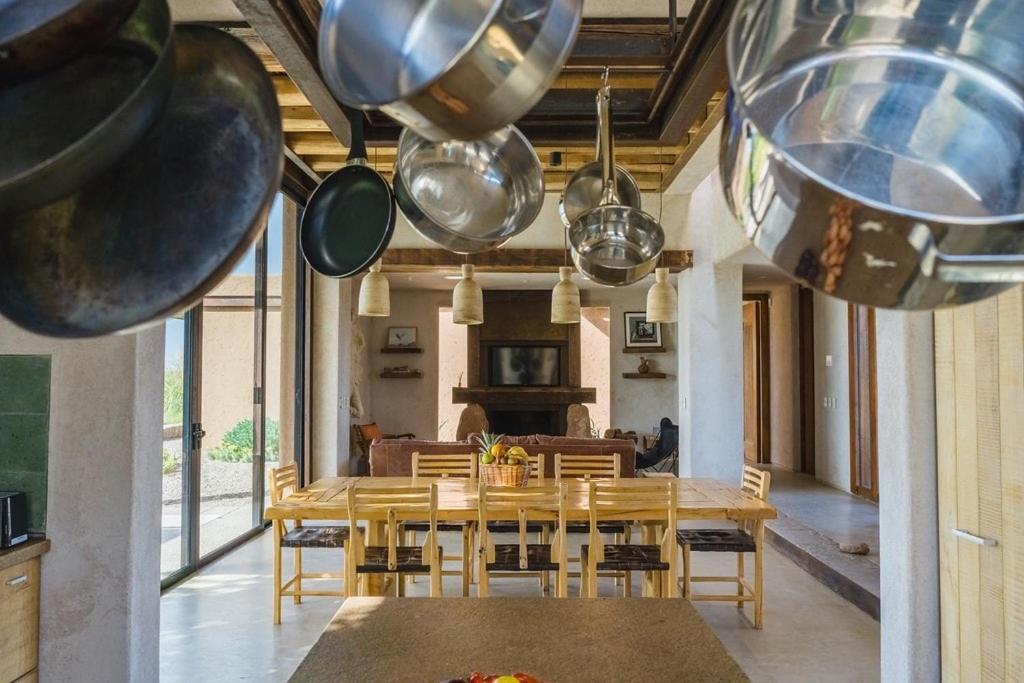 Casa Crux - Bodega Alfa Crux Villa Eugenio Bustos Eksteriør billede