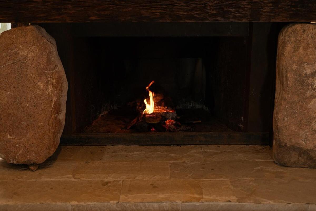 Casa Crux - Bodega Alfa Crux Villa Eugenio Bustos Eksteriør billede